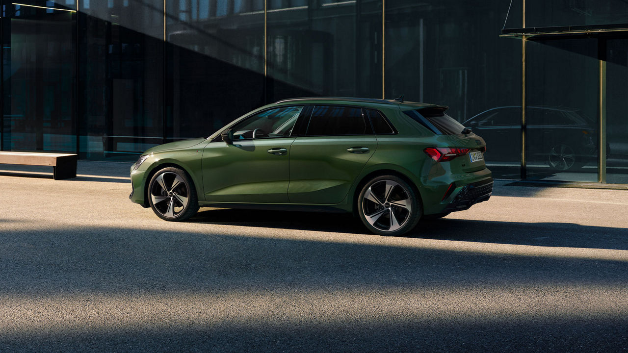 Zöld Audi A3 Sportback